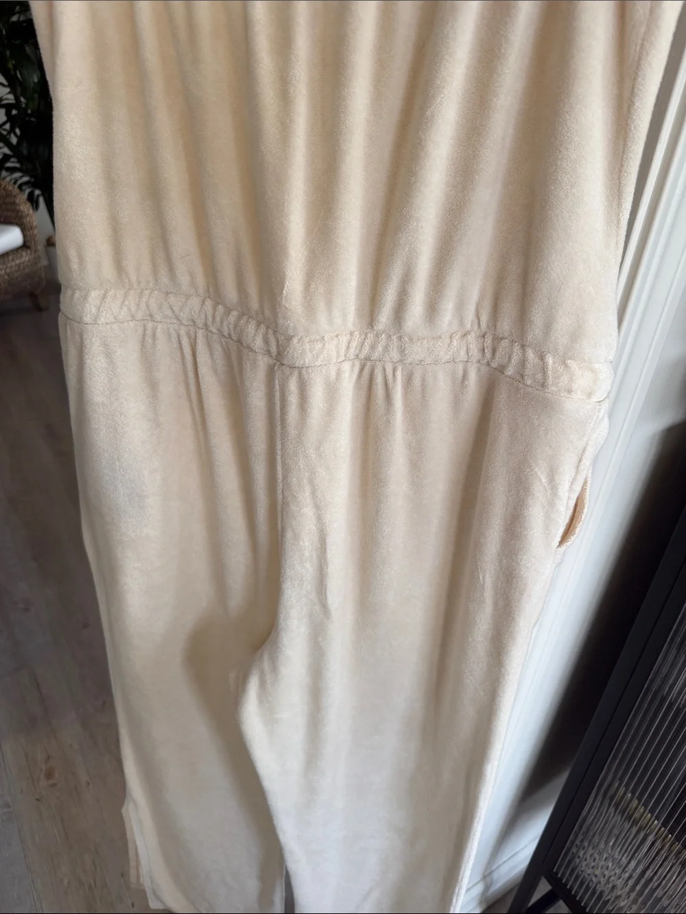 Beyond Yoga!! Great for getting out of the pool. Strapless cotton terry!!